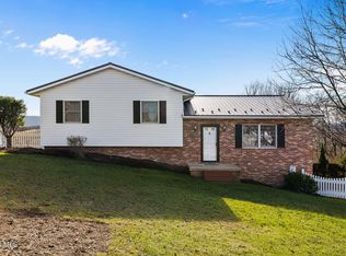 238 Donna St, Hollidaysburg, PA 16648