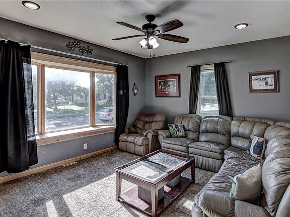 2nd image of 217 N Newman Avenue