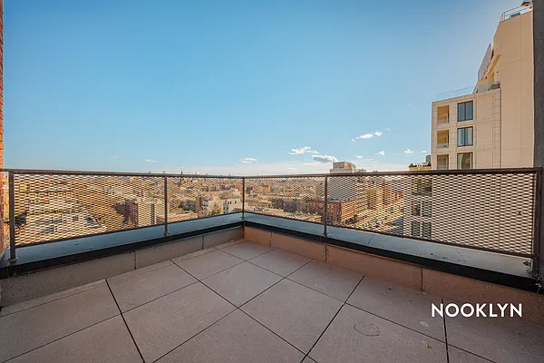 Rented by Nooklyn NYC LLC | media 109