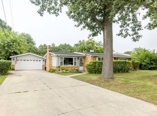 2415 16th Ave, Port Huron, MI 48060
