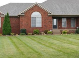 840 Nevin Ln, Fisherville, KY 40023