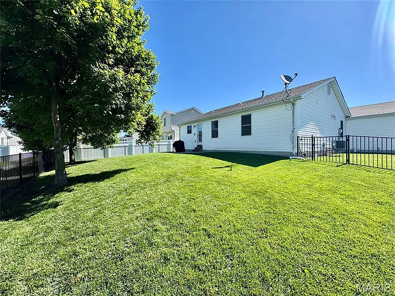1209 Gulfstream Way — Photo 73