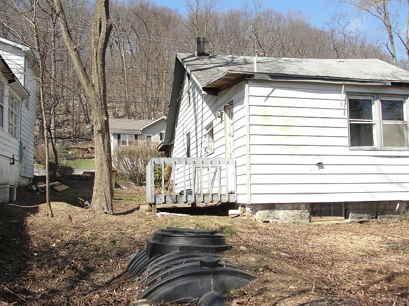 1st image of 216 Lakeside Blvd #A