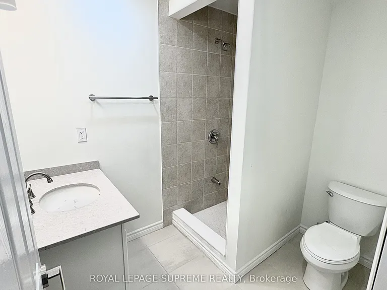 1641 Angus St #BMST — Photo 11