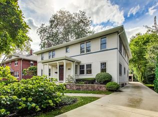 264 S Kenilworth Ave, Elmhurst, IL