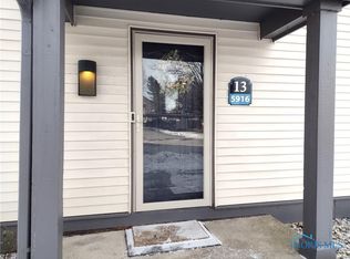 5916 Walnut Cir APT A-13, Toledo, OH 43615