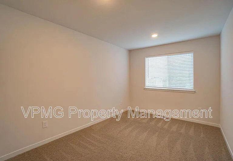 6921 NE 16th Ave — Photo 27