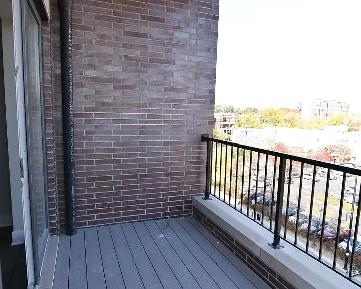 927 W. Irving Park — Photo 62