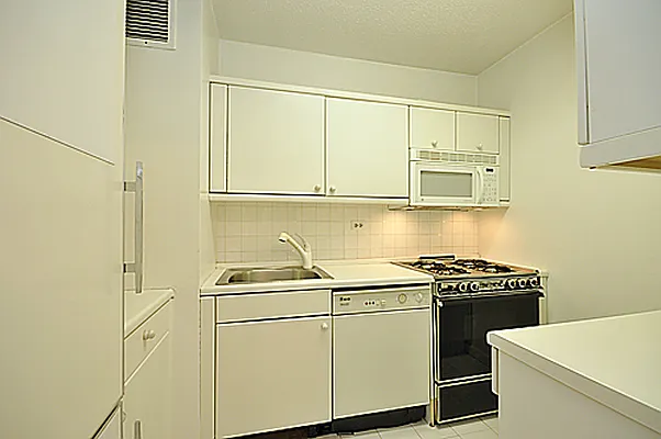 Sold by Anchor Associates | media 27