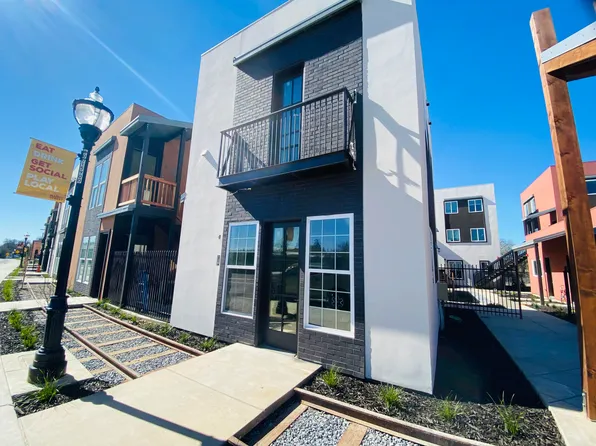 9676 Railroad St #115, Elk Grove, CA 95624