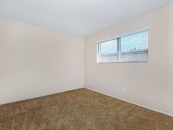 5th image of 4417 Parks Ave #16