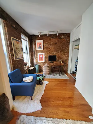 Rented by Krieger Real Estate LLC | media 16