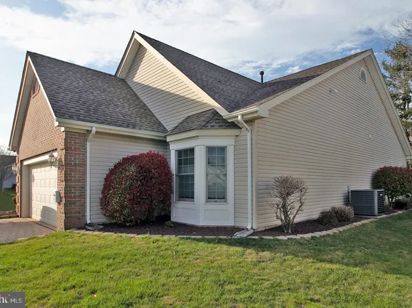 82 Butler Ave, Bayville, NJ 08721