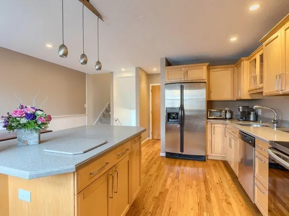 1 Spruance Way #35C, Salem, MA 01970