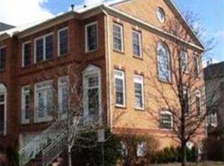 1809 Dawson St, Vienna, VA 22182