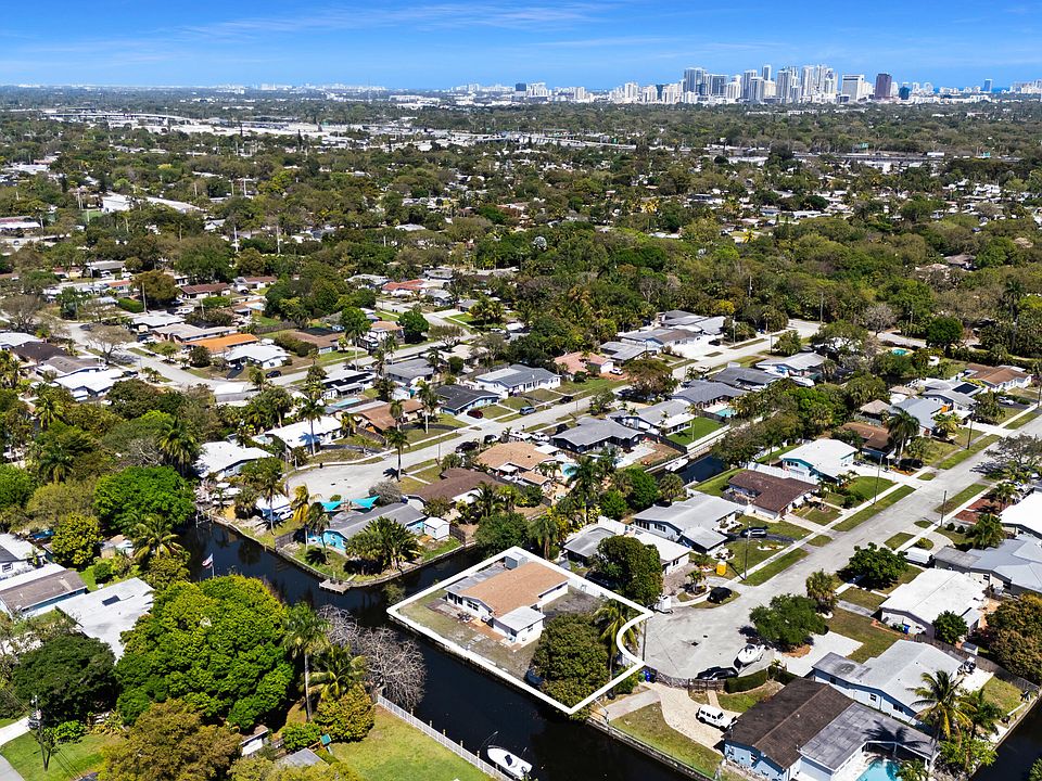 1st image of 2731 SW 19th Street