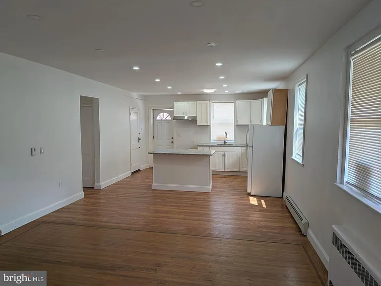 7524 Whitaker Ave — Photo 6