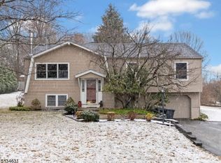 6 Polk St, Sparta, NJ 07871