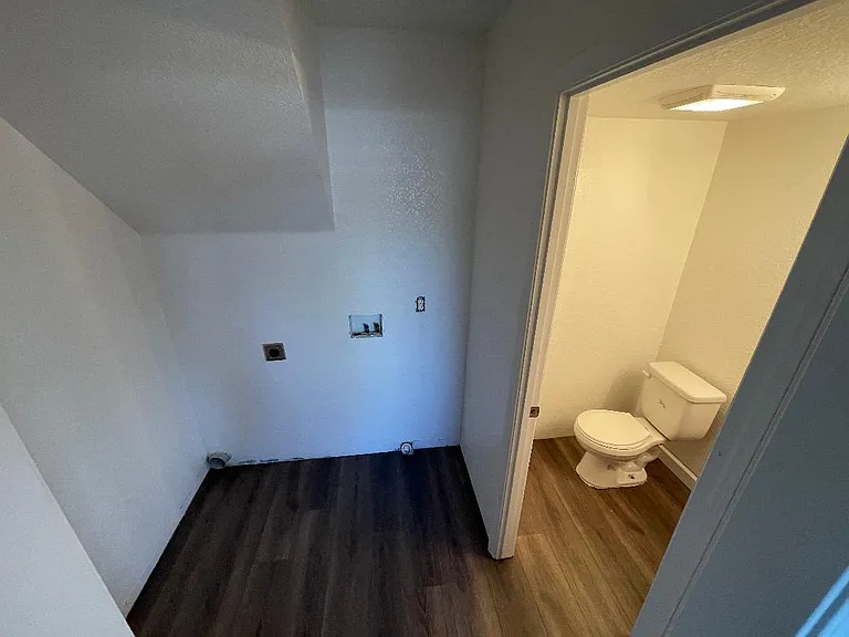 7660 La Mancha Way — Photo 10