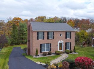 72 Midway Dr, Mc Kees Rocks, PA 15136