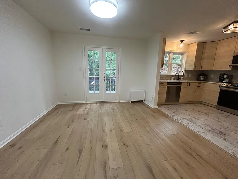 6723 Kenwood Forest Ln — Photo 4