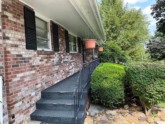 4th image of 5517 Lonas Dr