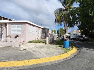 18 Gv Puerto Nuevo Calle Artico #625, San Juan, PR 00920