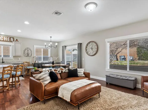 2146 W 5600 S Unit 29, Roy, UT 84067