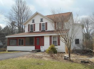 1204 Upper Seese Hill Rd, Canadensis, PA 18325