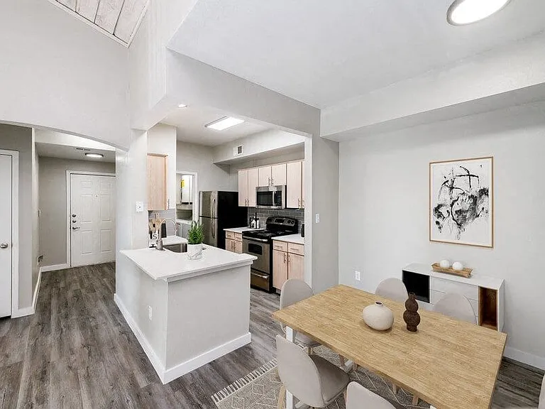 4200 Horizon North Pkwy — Photo 3