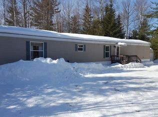 38 Country Village Rd, Whitefield, NH 03598