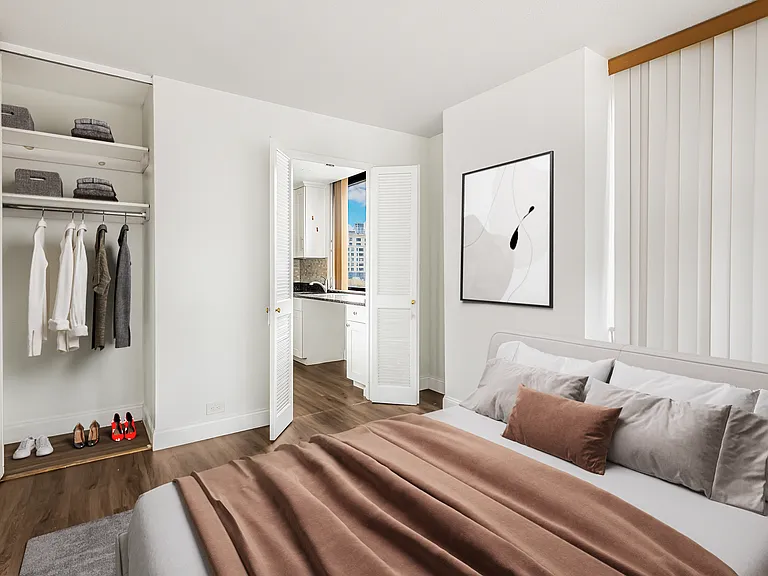 630 1st Ave #10M — Photo 6