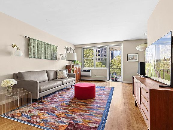 3rd image of 303 W 66th St APT 5HE