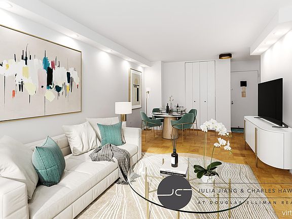 2nd image of 111 E 30th St APT 4B