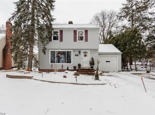1409 Ford Rd, Lyndhurst, OH 44124