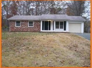 352 Tacketts Mill Rd, Stafford, VA 22556