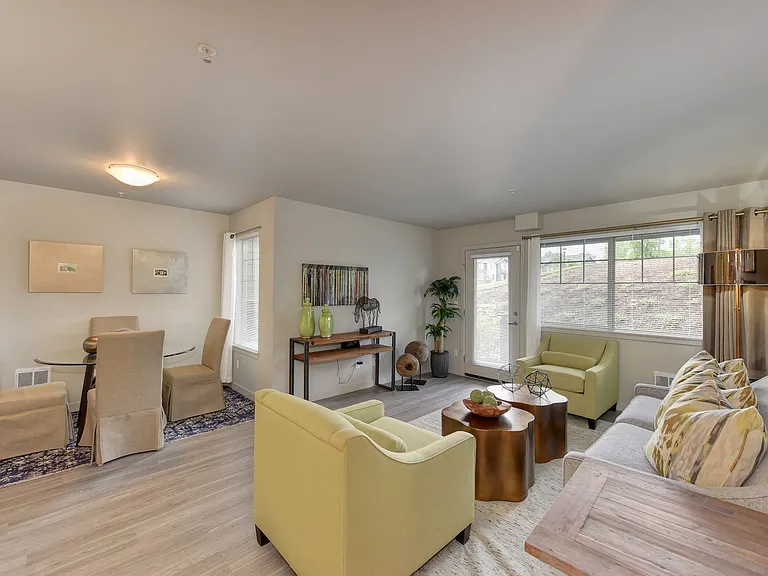 Avaya Trails Apartments — Photo 12