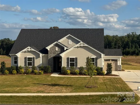 2512 Mabel Ln, Monroe, NC 28110