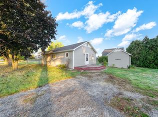 11004 Wamplers Lake Rd, Brooklyn, MI 49230