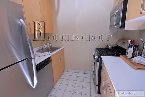 Rented by Bouklis Group | media 5