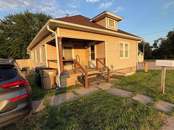 706 N Grand Ave, Lyons, KS 67554