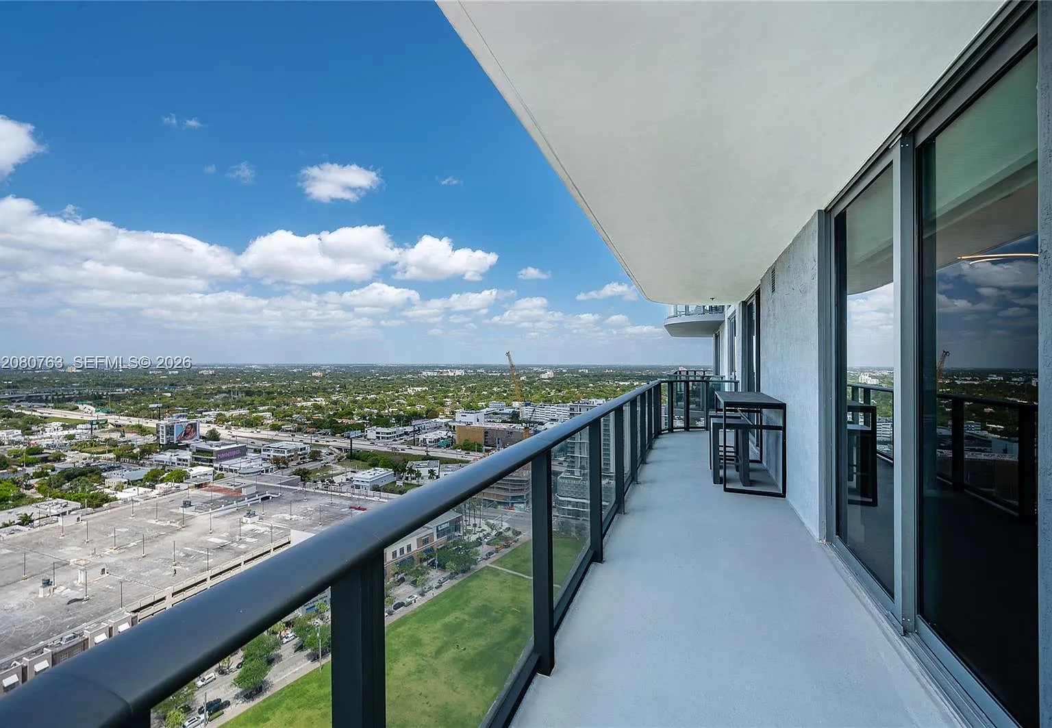 3401 Midtown Condo — Photo 3