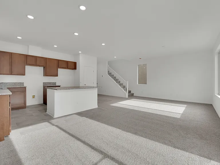 5803 W Haleh Ave — Photo 6