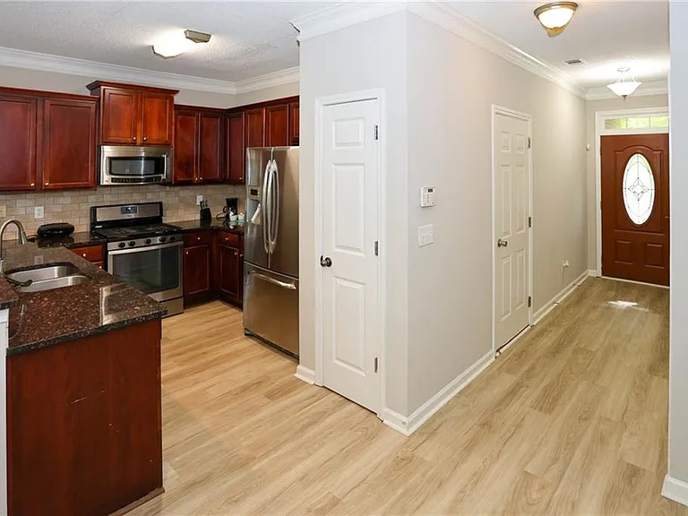 7116 Blairs View Ct #7 — Photo 29