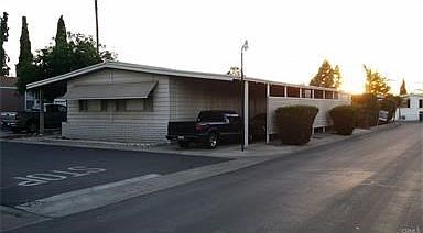 1st image of 320 N Park Vista St Space 32