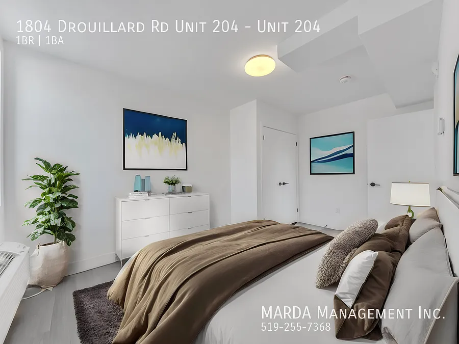 Renovated 1 Bed/1 Bath - Inclusive & Free Wifi! East Windsor! — Photo 2