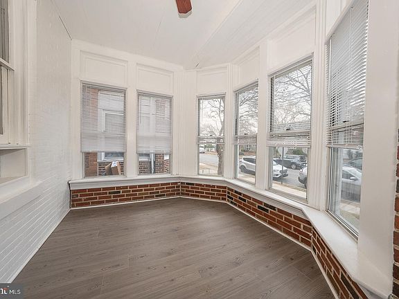 4th image of 246 Virginia Ave