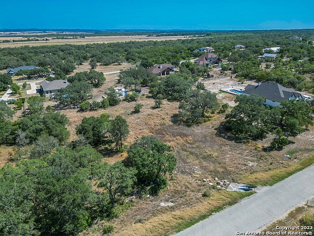 576 Private Road 3702, San Antonio, TX 78253 | MLS #1709839 | Zillow