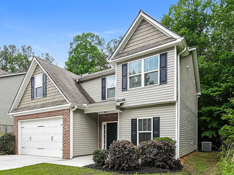 466 Fieldcrest Dr — Photo 4