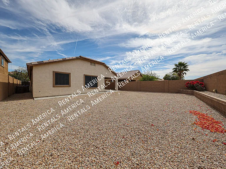 29120 N Yellow Bee Dr — Photo 38